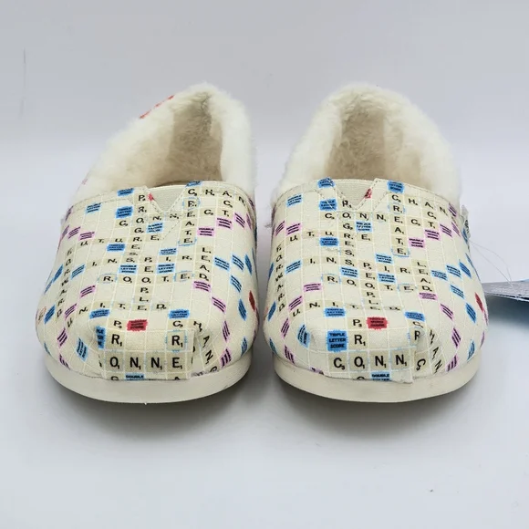NWT TOMS Scrabble Gameboard Print Faux Fur Lined Alpargata Slip-ons, Women's 12 - Picture 13 of 16